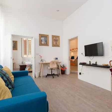 Vittorio Emanuele Apartment *