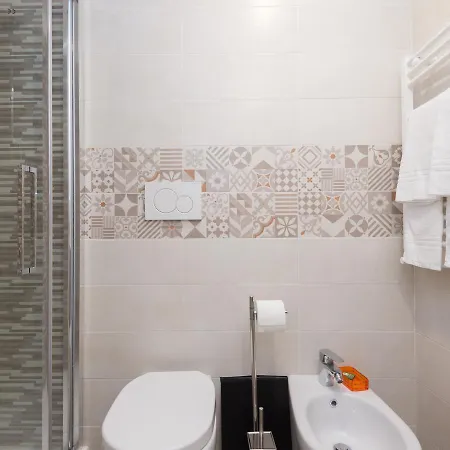 Vittorio Emanuele Apartment *