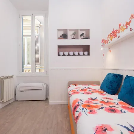 Vittorio Emanuele Apartment Rome