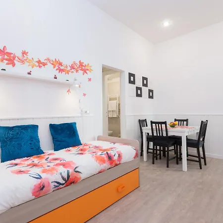 Vittorio Emanuele Apartment Rome