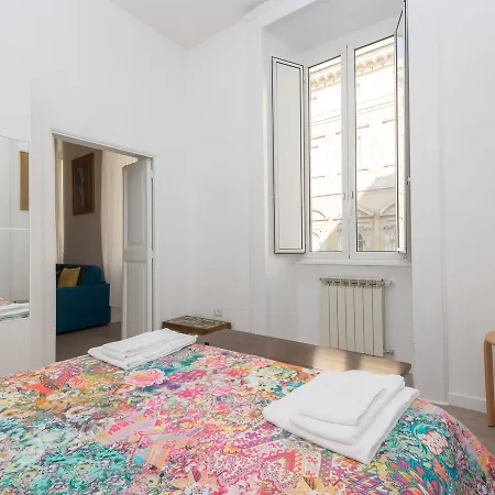 Apartment Vittorio Emanuele Rome