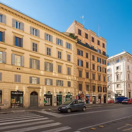 Vittorio Emanuele Διαμέρισμα *